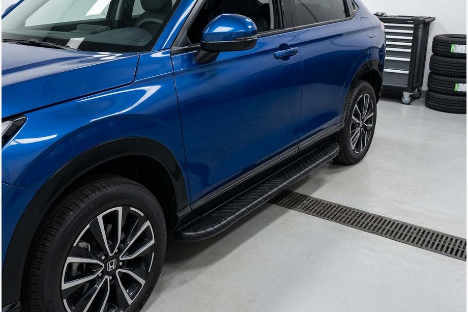 Honda HR-V 2021– Sānu sliekšņi Bosphore Black (2 gab., alumīnijs) Image