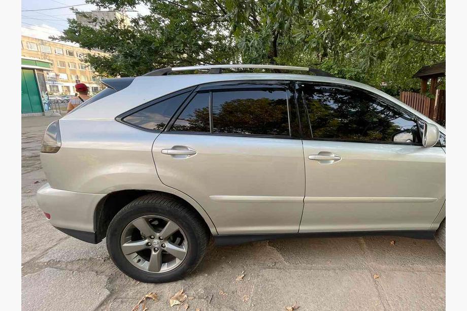 Lexus RX 2003–2009 Hromēti turku jumta reliņi Plastmasas stiprinājuma kājas Image