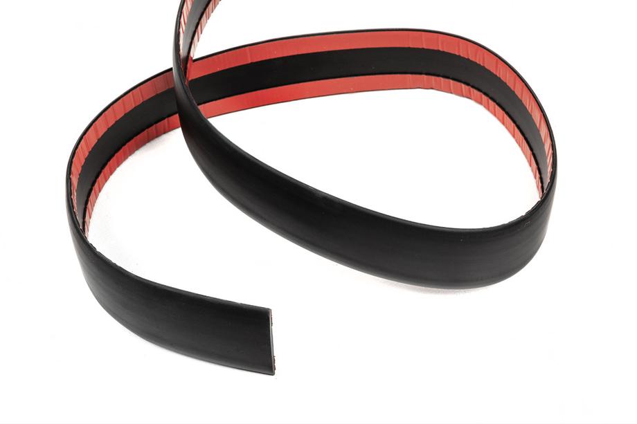 Melns durvju moldings pa metriem sal125 (1 metrs, 49 mm) Foto 1