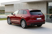 Volkswagen Touareg 2018– Sānu pakāpieni Maya Red (2 gab., alumīnijs) foto 1