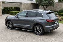 Volkswagen Touareg 2018– Sānu pakāpieni Bosphorus Grey (2 gab., alumīnijs) foto 1