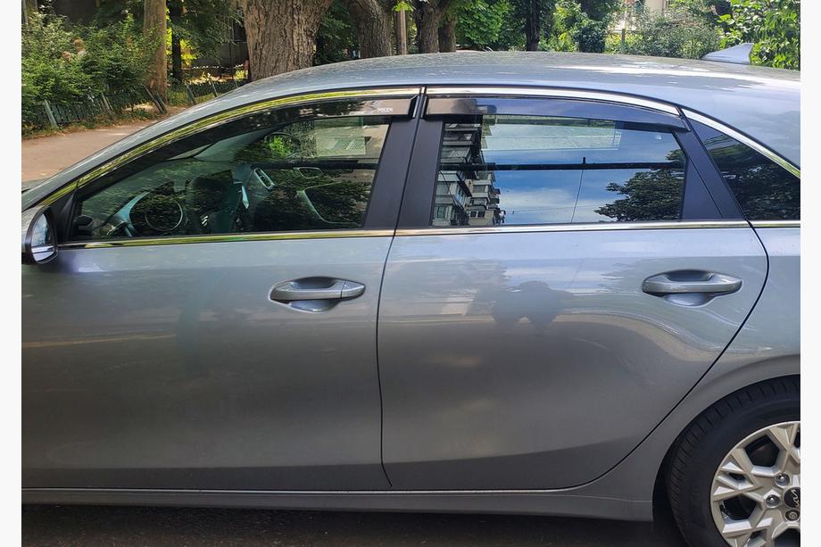 Kia Ceed 2018– Logu vēja deflektori ar hromētu līsti HB (4 gab., Niken) Image