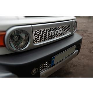 Hromētas režģa uzlikas (nerūsējošais tērauds) Toyota FJ Cruiser 2006–2022 foto 2