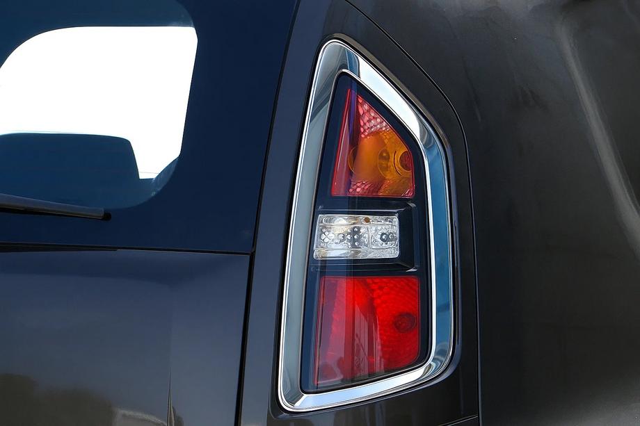 Kia Soul I 2008–2013 Aizmugurējo stop lukturu uzlikas (2 gab., nerūsējošais tērauds) Image
